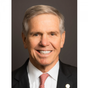 legislative-award-headshot-size-for-website-